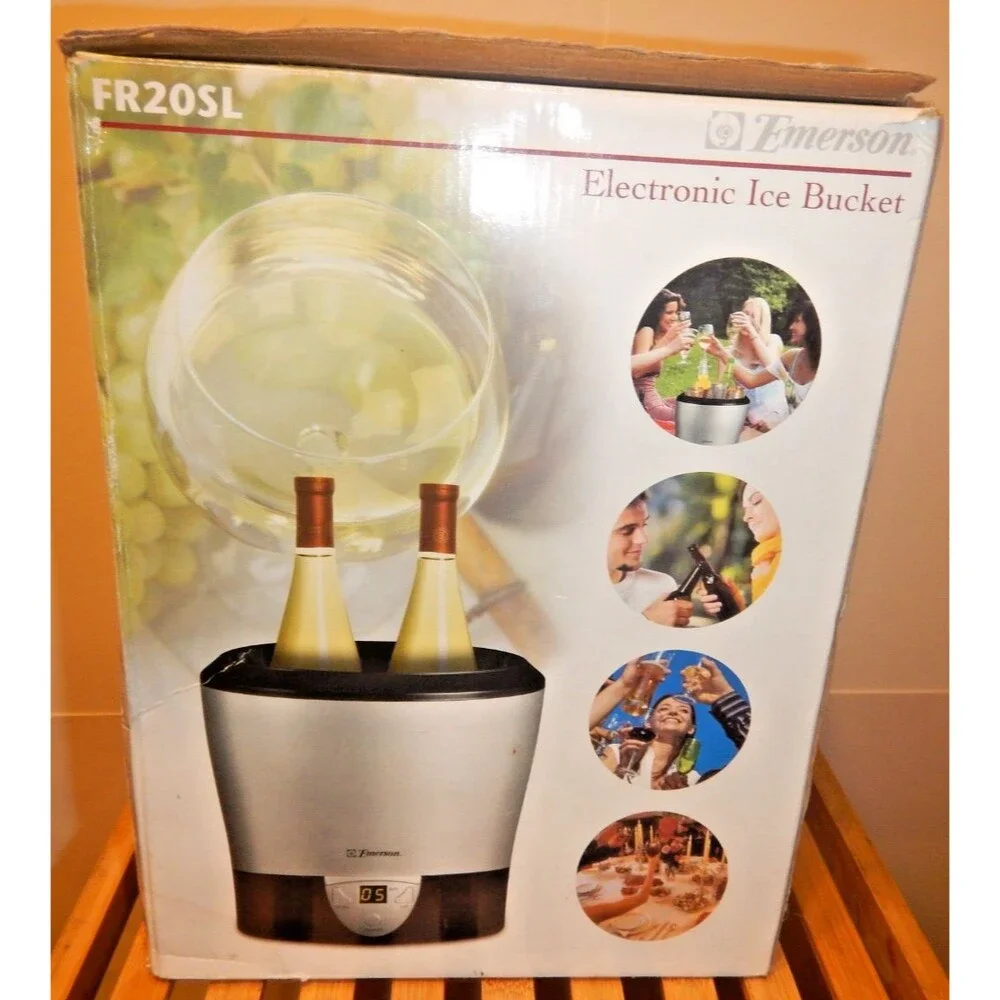 Emerson FR20SL Portable Poolside Electronic Ice Bucket Wine Bottle Soda Cooler